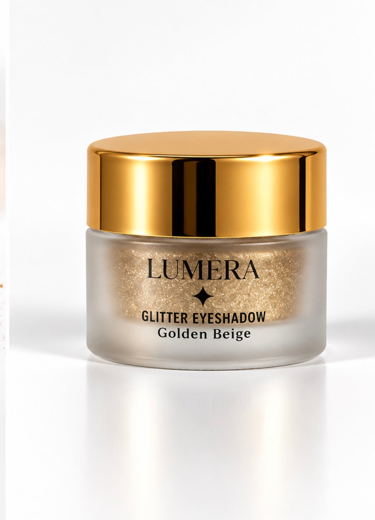LUMERA Golden Beige.                                      Loose Glitter Eyeshadow